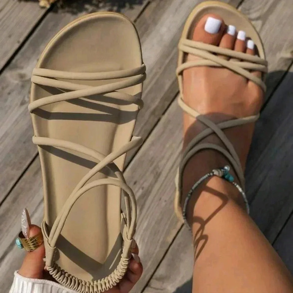 New Summer Women Elegant And Comfortable Large Size Flat Sandals - Picture 1 of 7